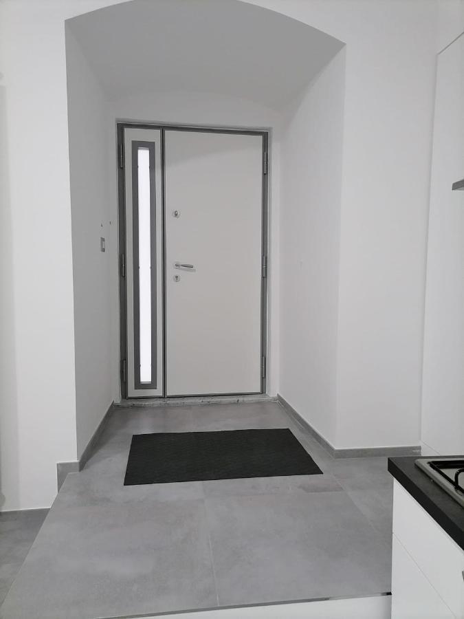 Darsena Apartments1 Molfetta Bagian luar foto